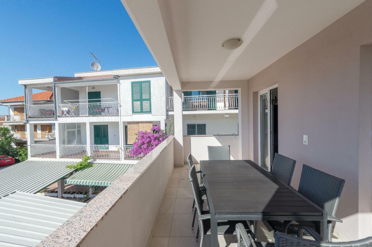 Apartmani Drago Biograd Na Moru Dış mekan fotoğraf