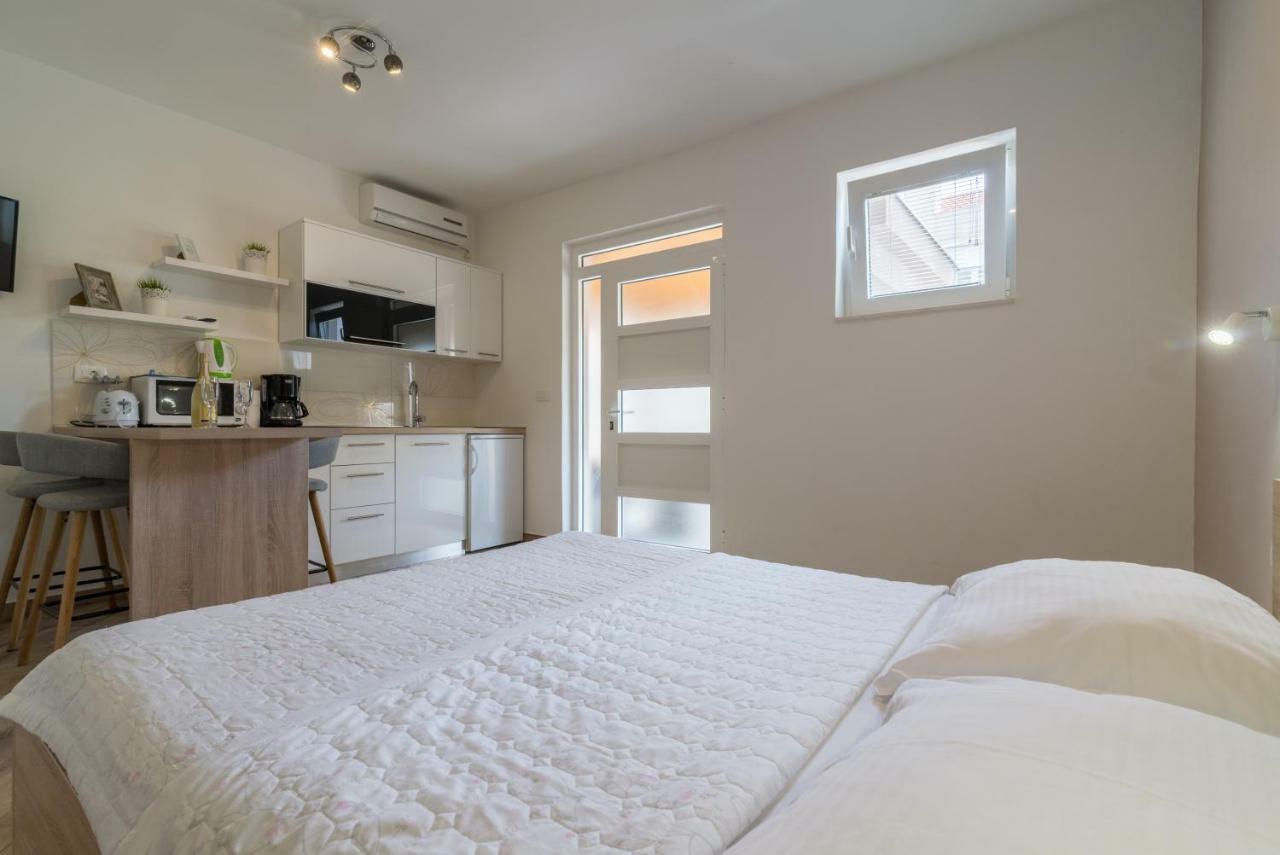 Apartmani Drago Biograd Na Moru Dış mekan fotoğraf